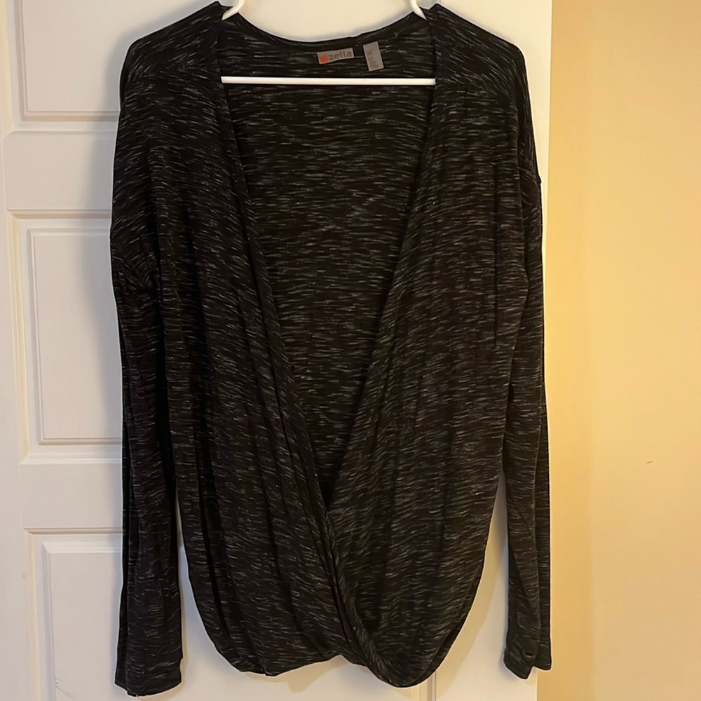 ZELLE Enlighten Me Women’s Draped Activewear Wrap Top (M)